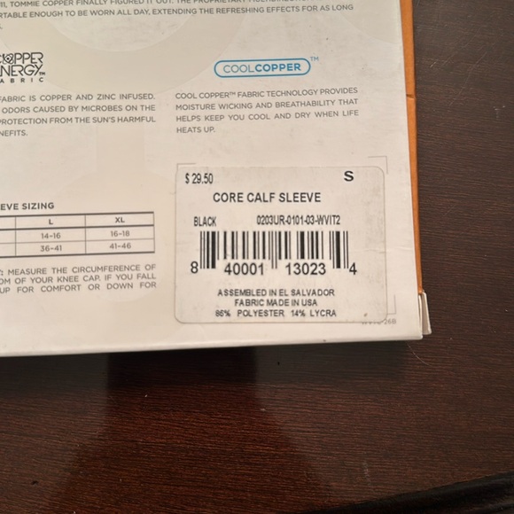 Tommie Copper Women’s black Recovery Compression Calf-sleeve - Picture 8 of 9